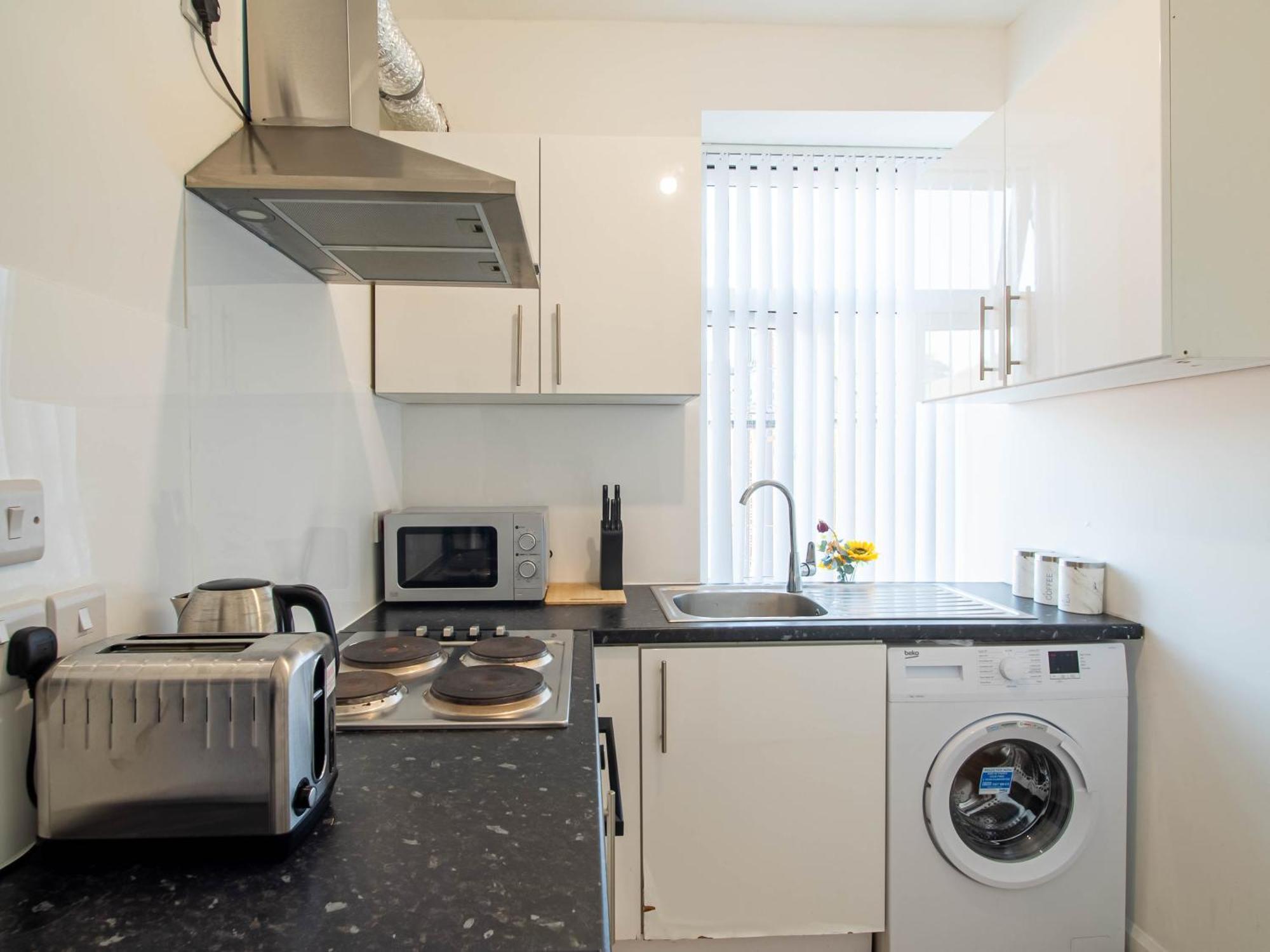 Belgian Studio Apt 2 Huddersfield Exterior photo