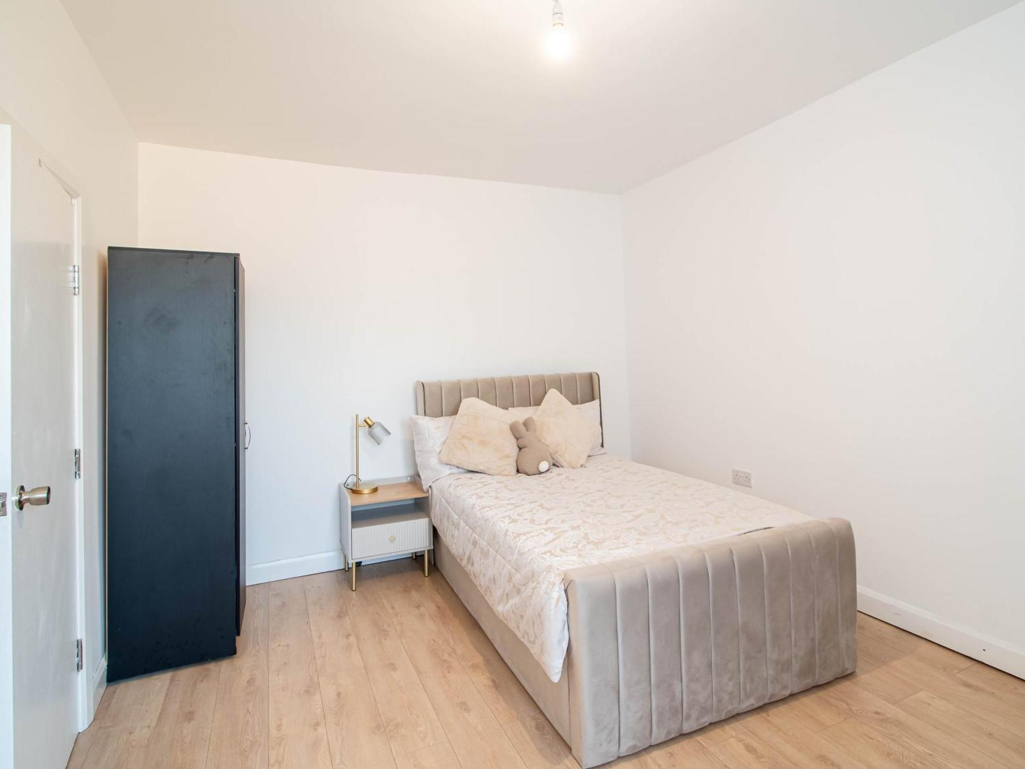 Belgian Studio Apt 2 Huddersfield Exterior photo